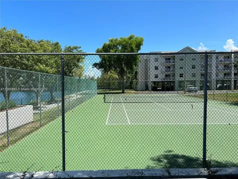 8260 SW 210th Street Cutler Bay FL 33189
