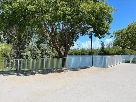 8260 SW 210th Street Cutler Bay FL 33189
