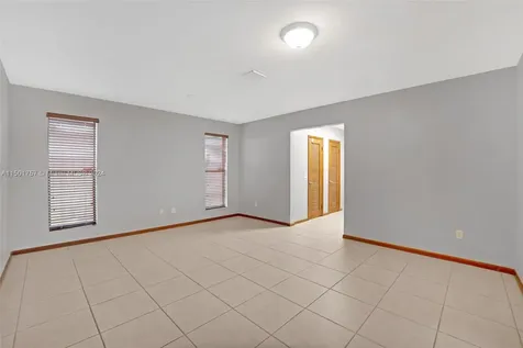 11710 S Island Road Cooper City FL 33026