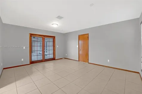 11710 S Island Road Cooper City FL 33026