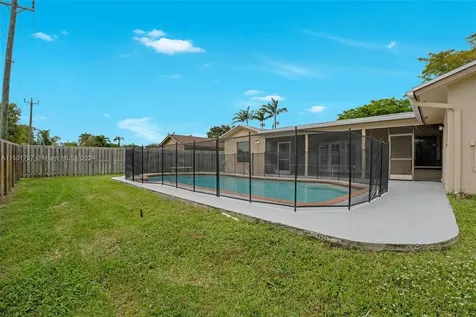11710 S Island Road Cooper City FL 33026