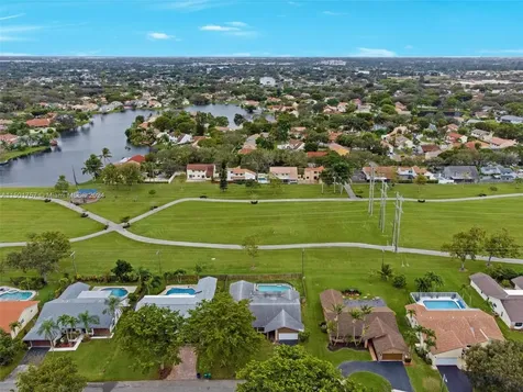 11710 S Island Road Cooper City FL 33026