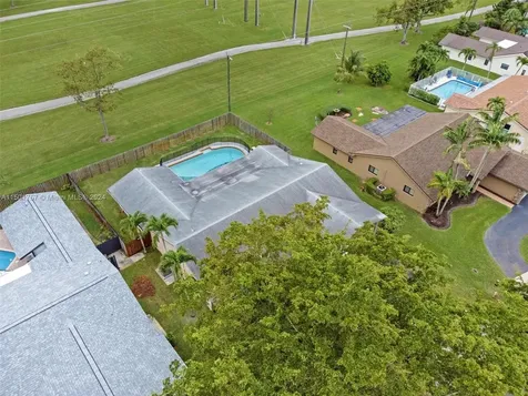 11710 S Island Road Cooper City FL 33026