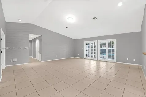 11710 S Island Road Cooper City FL 33026