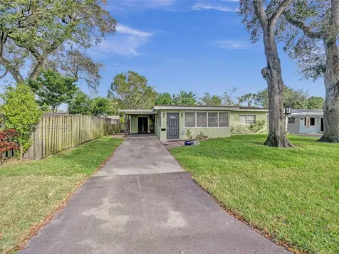 1115 SW 21st Street Fort Lauderdale FL 33315