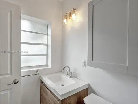 1115 SW 21st Street Fort Lauderdale FL 33315