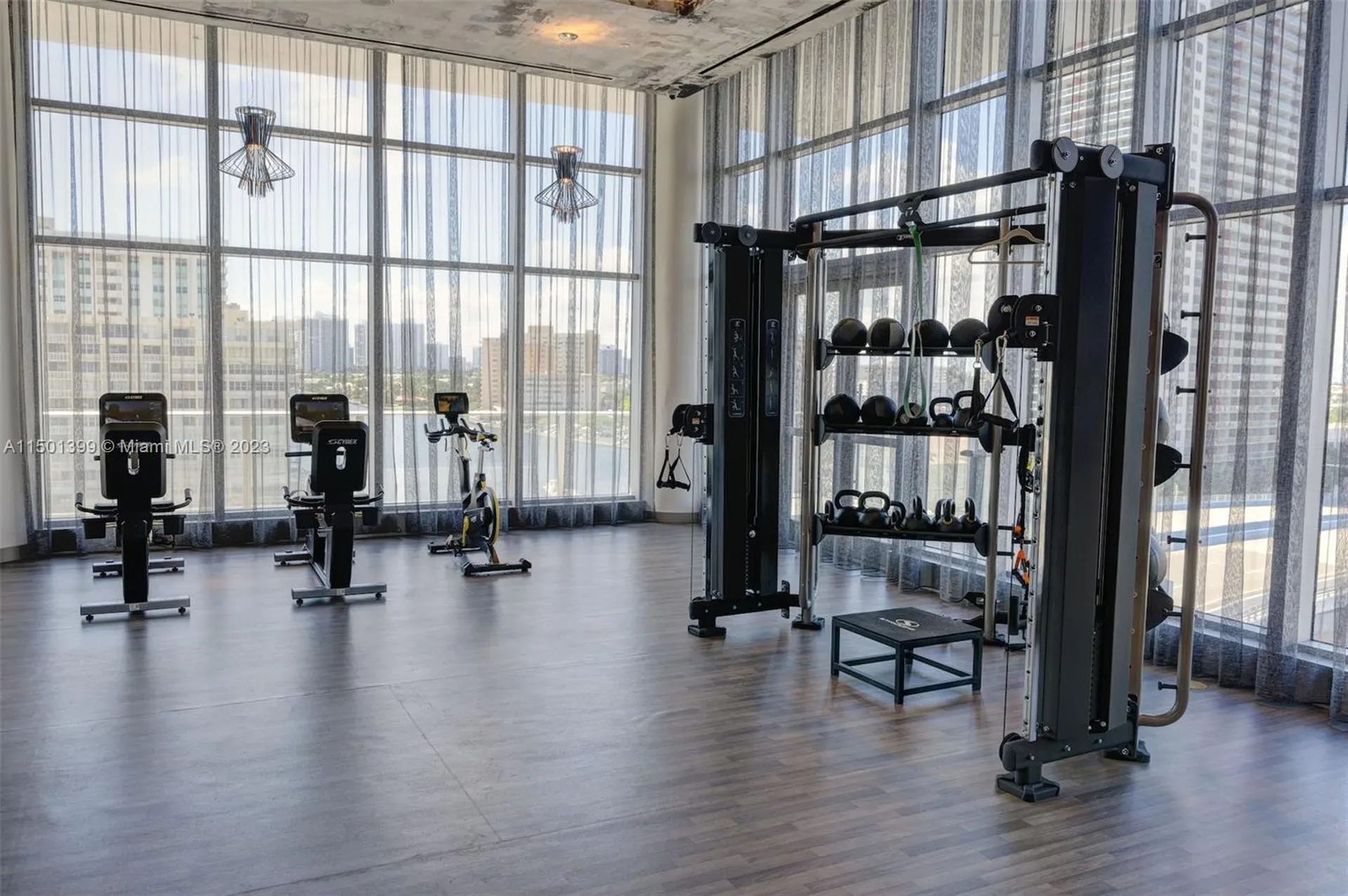 4010 S Ocean Drive Hollywood FL 33019
