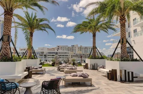 4010 S Ocean Drive Hollywood FL 33019