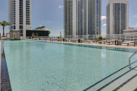 4010 S Ocean Drive Hollywood FL 33019