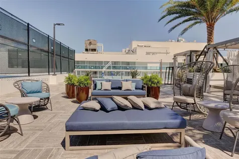 4010 S Ocean Drive Hollywood FL 33019