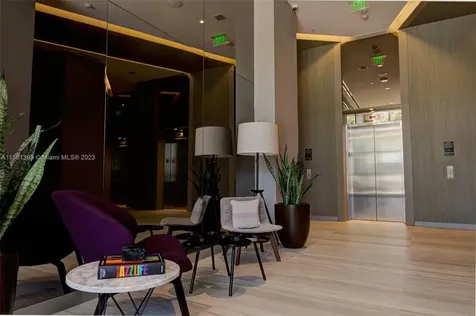 4010 S Ocean Drive Hollywood FL 33019