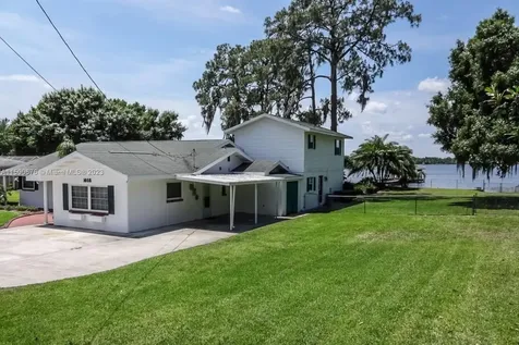 1608 Lake Clay Drive Lake Placid FL 33852
