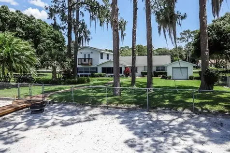 1608 Lake Clay Drive Lake Placid FL 33852