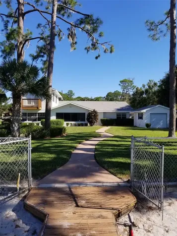1608 Lake Clay Drive Lake Placid FL 33852