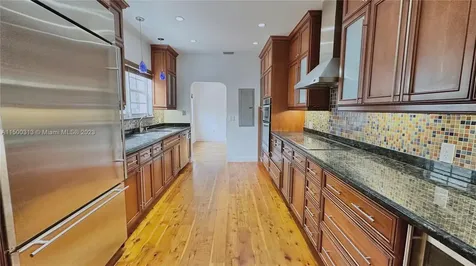 2410 Swanson Avenue Miami FL 33133