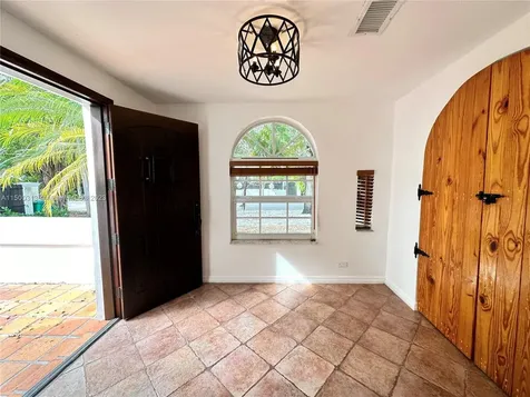 2410 Swanson Avenue Miami FL 33133