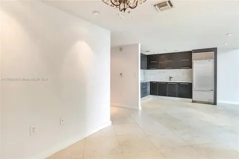 900 Biscayne Boulevard Miami FL 33132