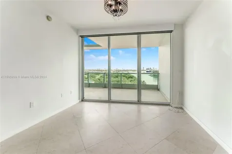 900 Biscayne Boulevard Miami FL 33132