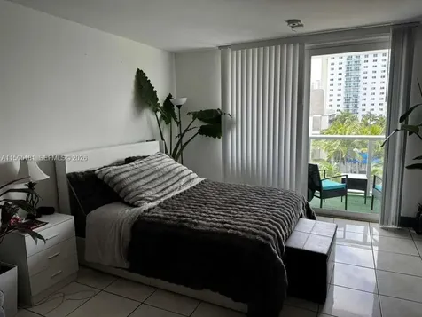 19201 Collins Avenue Sunny Isles Beach FL 33160
