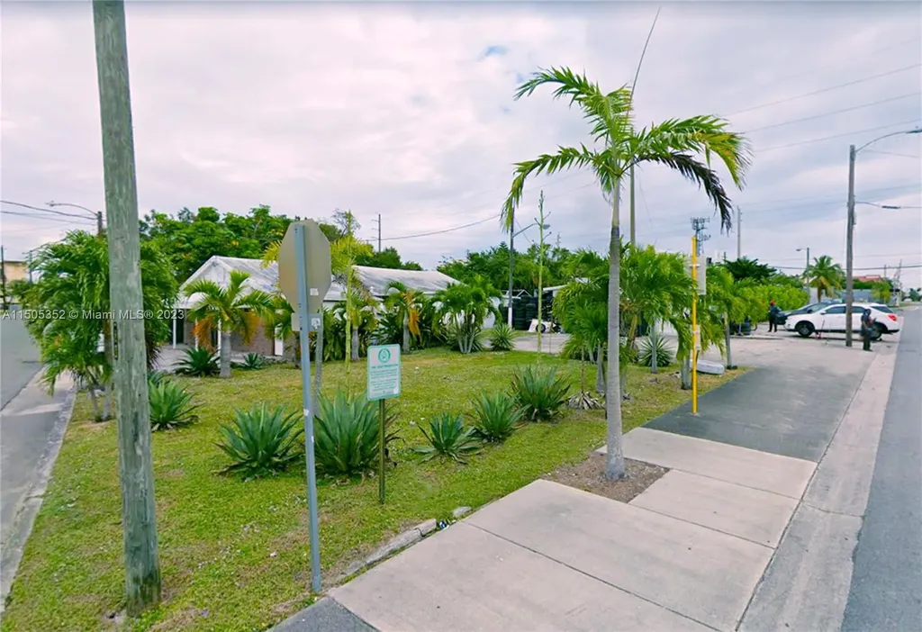 400 1st Street Dania Beach FL 33004