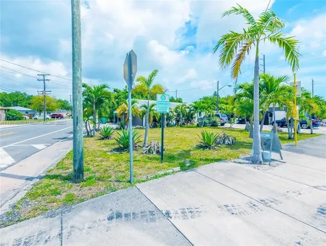 400 1st Street Dania Beach FL 33004