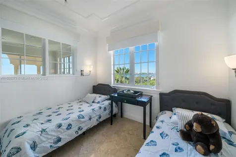 Miami Beach FL 33109