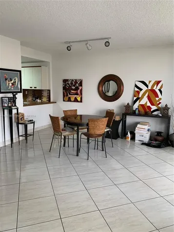 1581 Brickell Avenue Miami FL 33129