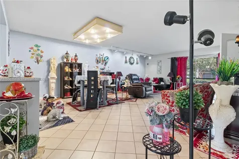 281 S Hollybrook Drive Pembroke Pines FL 33025
