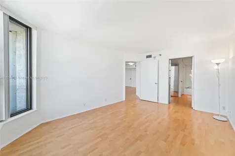3400 NE 192nd Street Aventura FL 33180