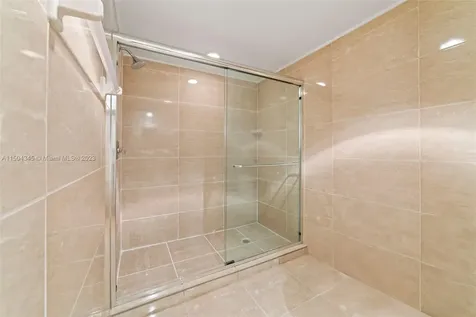 3400 NE 192nd Street Aventura FL 33180