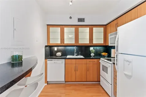 3400 NE 192nd Street Aventura FL 33180
