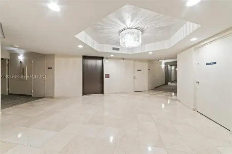 3400 NE 192nd Street Aventura FL 33180