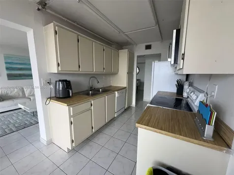 290 174th Street Sunny Isles Beach FL 33160