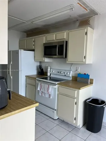 290 174th Street Sunny Isles Beach FL 33160