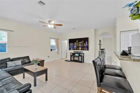 216 NE 36th Terrace Homestead FL 33033
