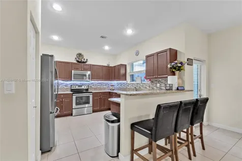 216 NE 36th Terrace Homestead FL 33033