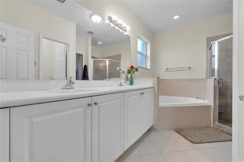 216 NE 36th Terrace Homestead FL 33033
