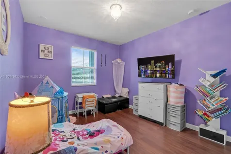216 NE 36th Terrace Homestead FL 33033