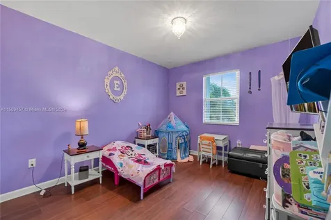 216 NE 36th Terrace Homestead FL 33033