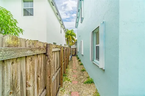 216 NE 36th Terrace Homestead FL 33033