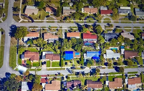 980 NW 200th Terrace Miami FL 33169