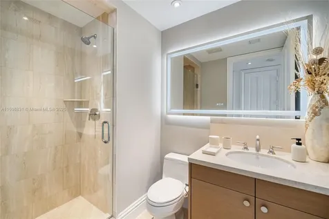 10295 E Collins Avenue Bal Harbour FL 33154