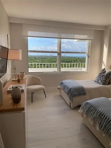 199 Ocean Lane Drive Key Biscayne FL 33149
