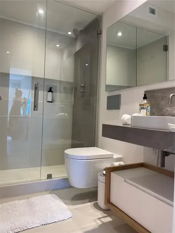 199 Ocean Lane Drive Key Biscayne FL 33149