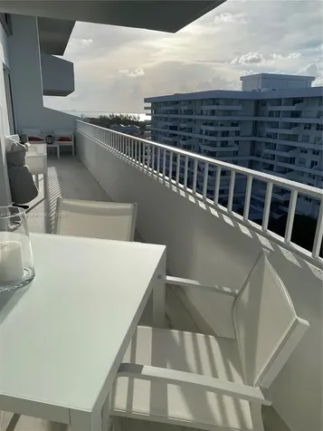 199 Ocean Lane Drive Key Biscayne FL 33149