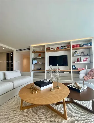199 Ocean Lane Drive Key Biscayne FL 33149
