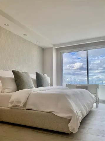 199 Ocean Lane Drive Key Biscayne FL 33149
