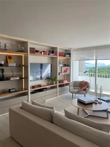 199 Ocean Lane Drive Key Biscayne FL 33149