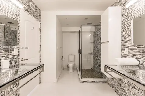 3725 S Ocean Drive Hollywood FL 33019