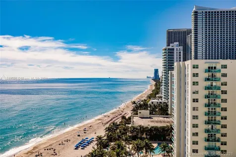 3725 S Ocean Drive Hollywood FL 33019
